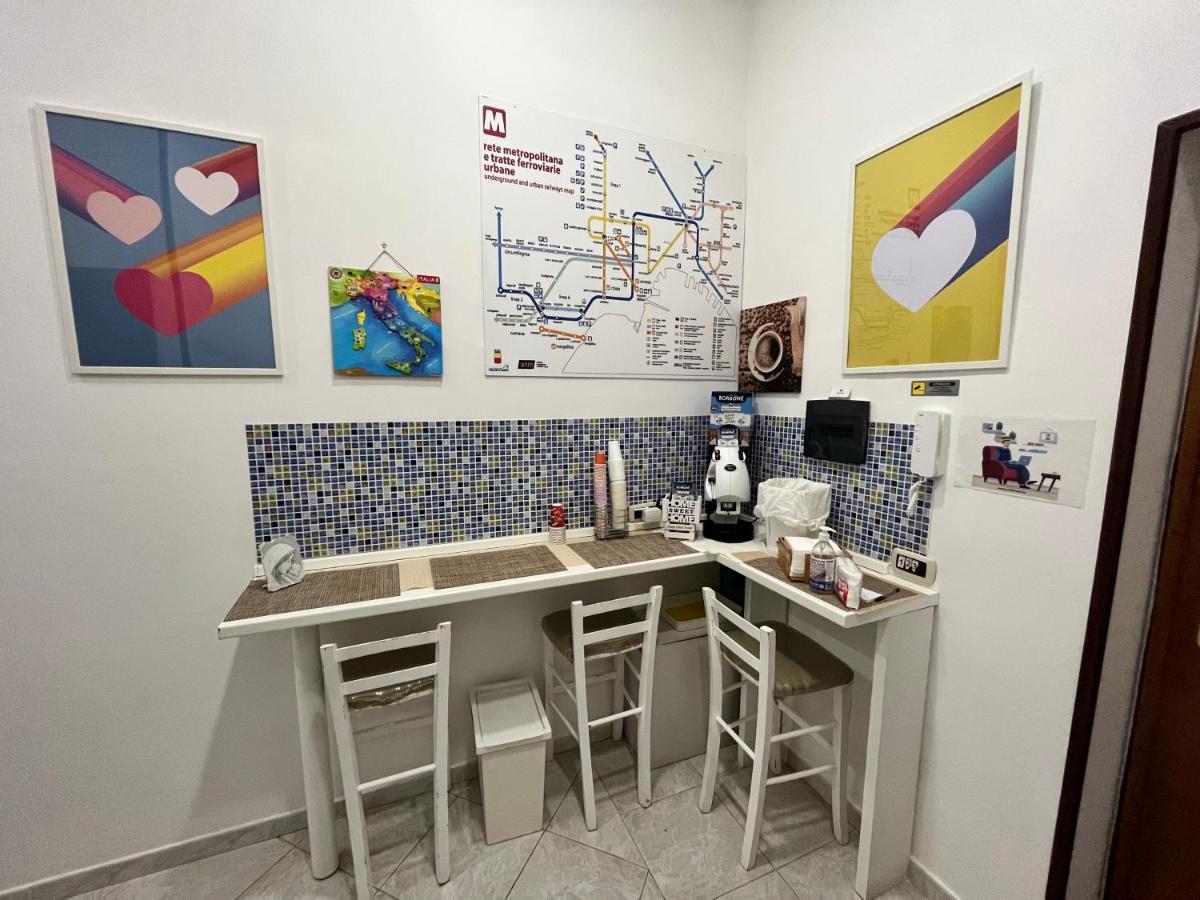 Regy Acomodação com café da manhã Nápoles Exterior foto