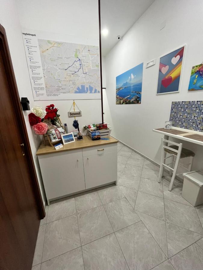 Regy Acomodação com café da manhã Nápoles Exterior foto